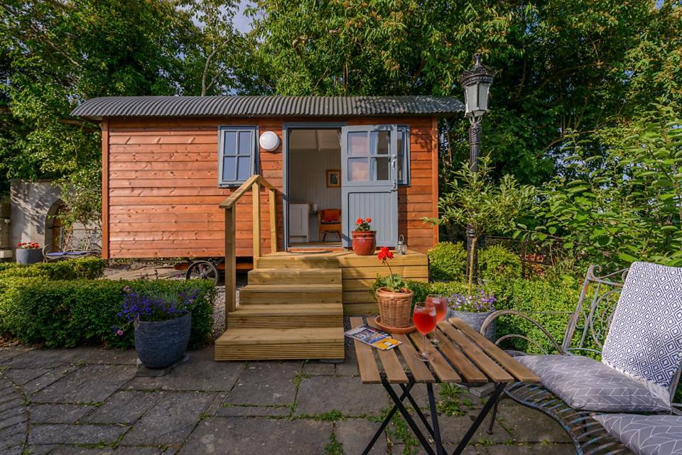 Hotel Hawthorn Hut Kilkenny Glamping At Jenkinstown House Jenkinstown Park Exterior foto